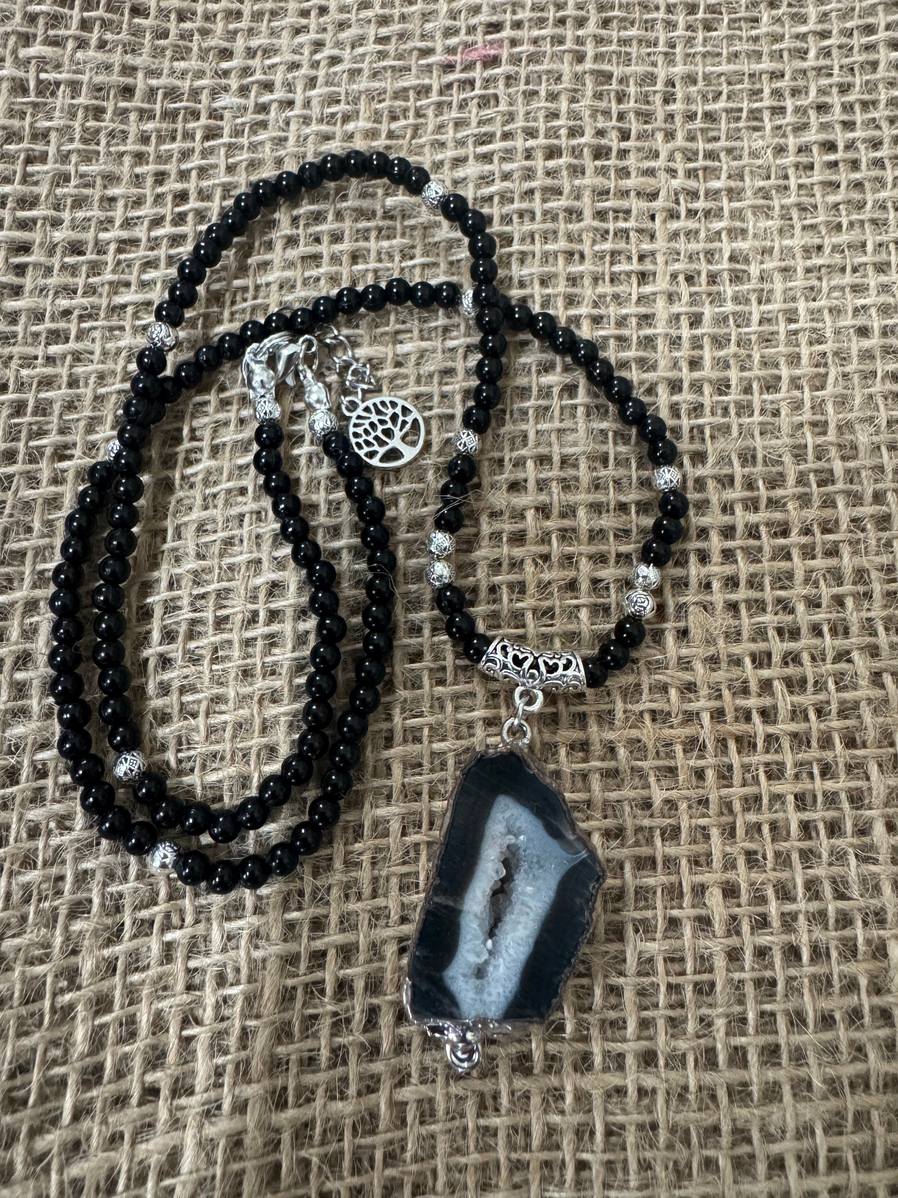 The Black Agate Crystal Pendant Necklace