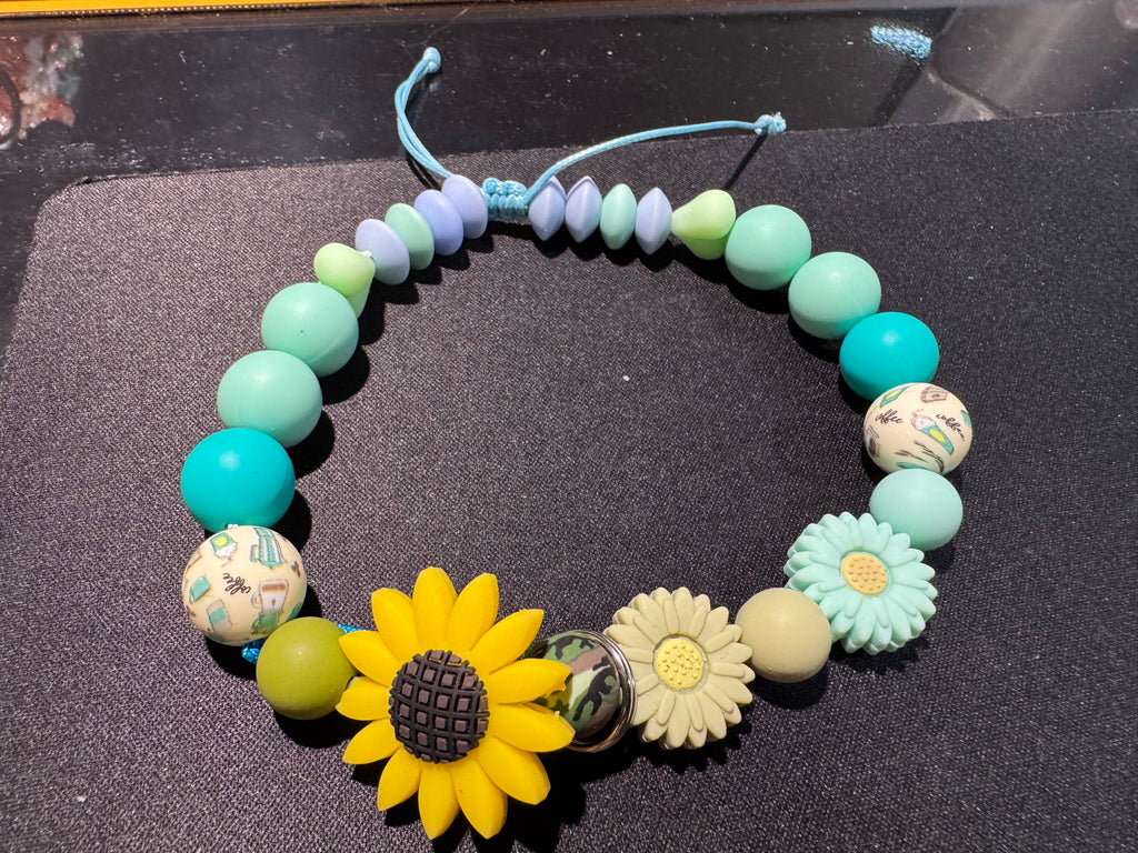 The Pet Necklace - Sunflower